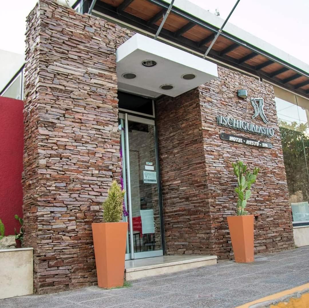 Hotel Ischigualasto San Juan Exterior photo